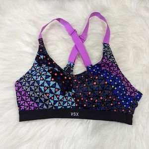 VS VSX Victoria's Secret Sport Lined Sports Bra // Size 32B